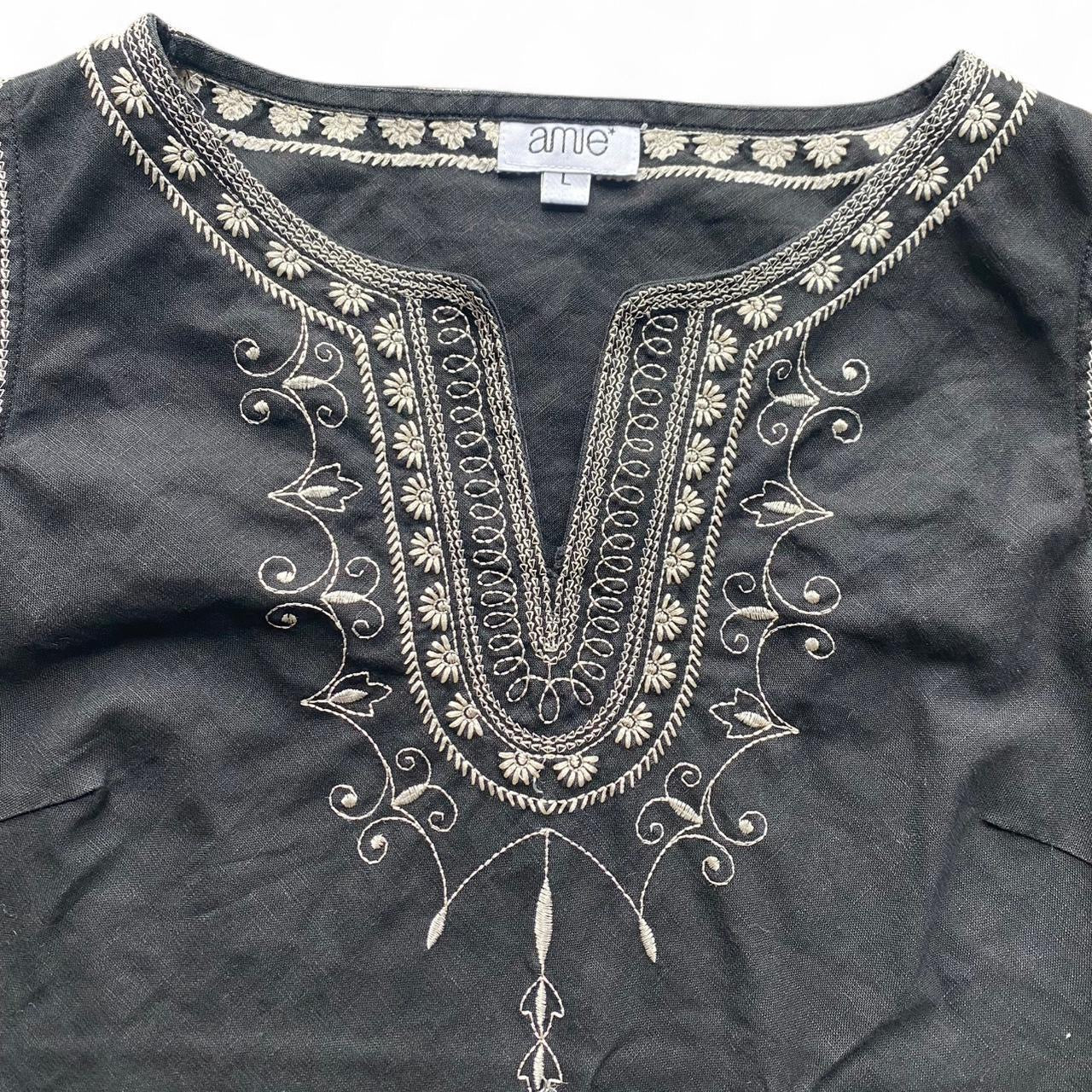 Y2K black linen tank with white embroidery