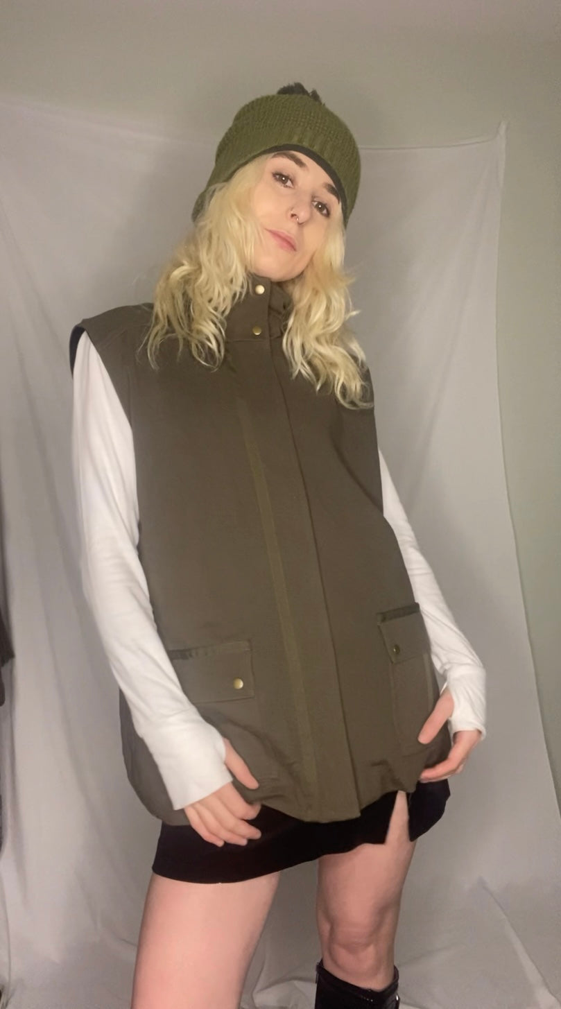 Khaki green vintage army girl zip up vest with pockets