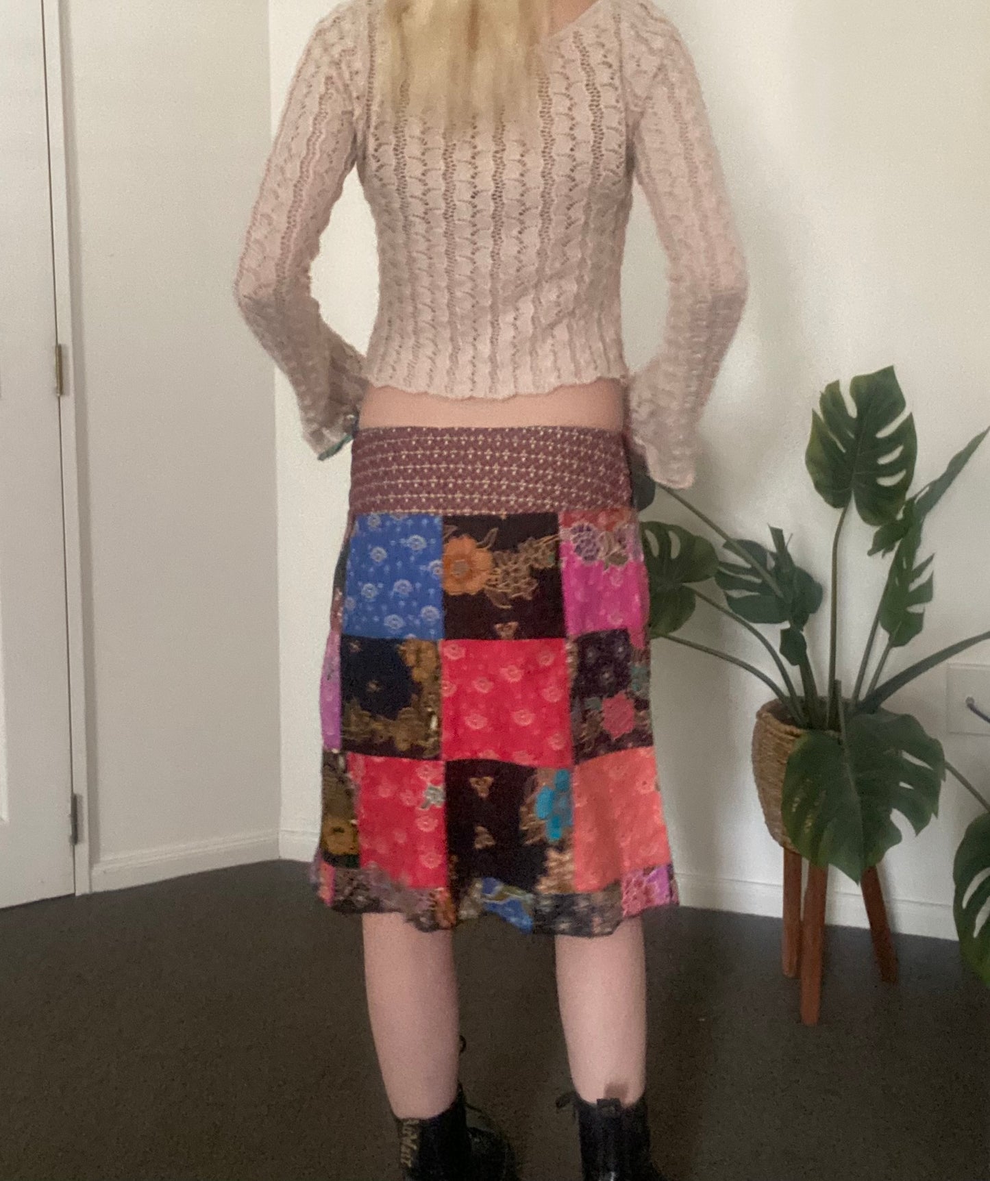 Amazing patchwork midi skirt with stunning beading 🩷