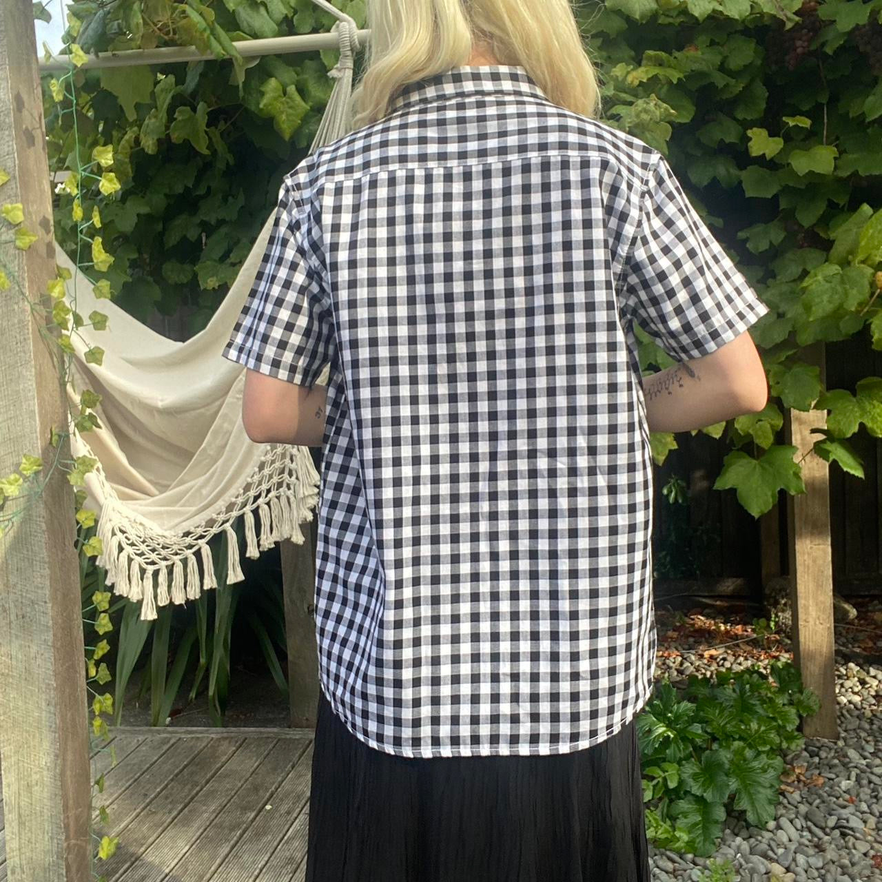 Cute black and white gingham button up shirt!