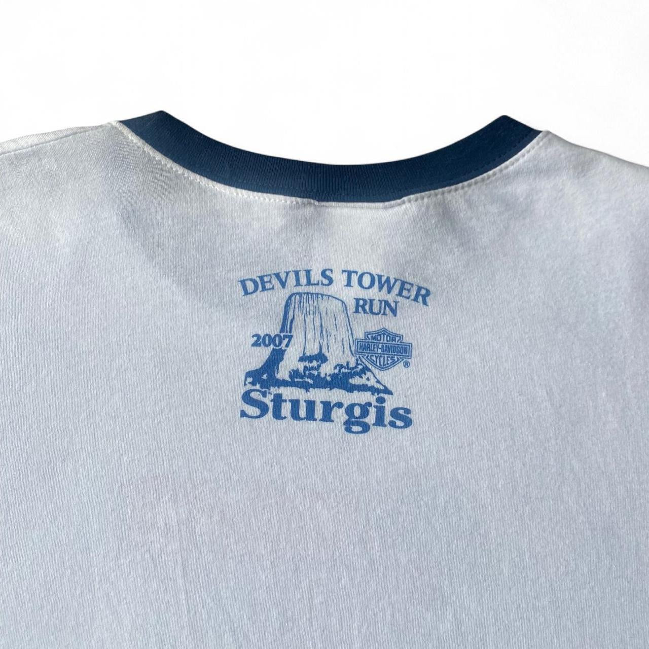 White and blue vintage 2007 Harley Davidson ringer tee