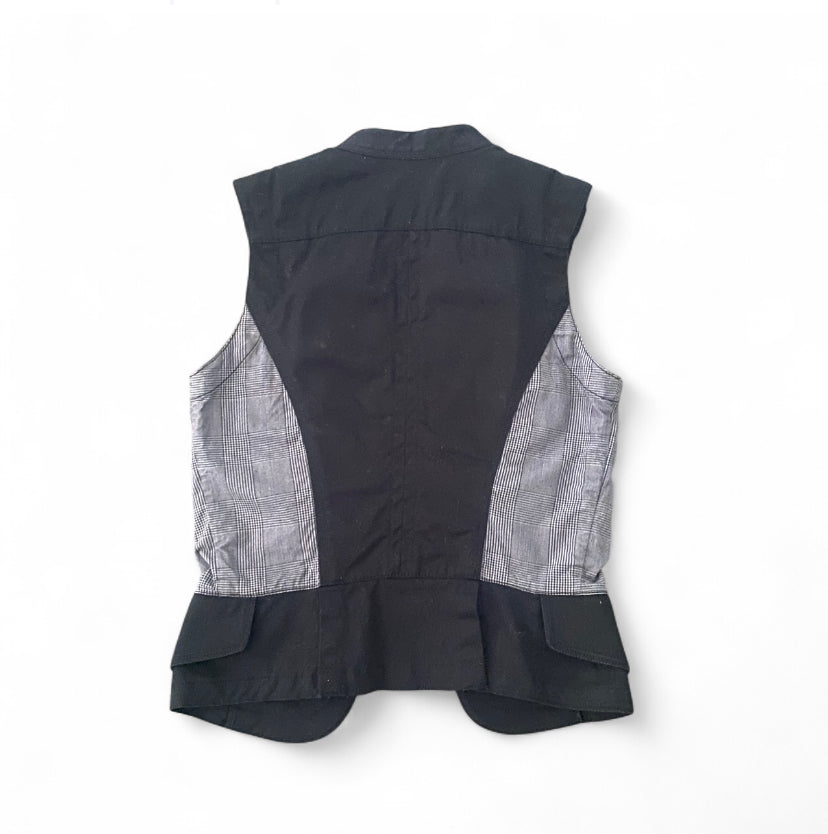 Y2K tailored black and plaid vest with cool gold buttons
