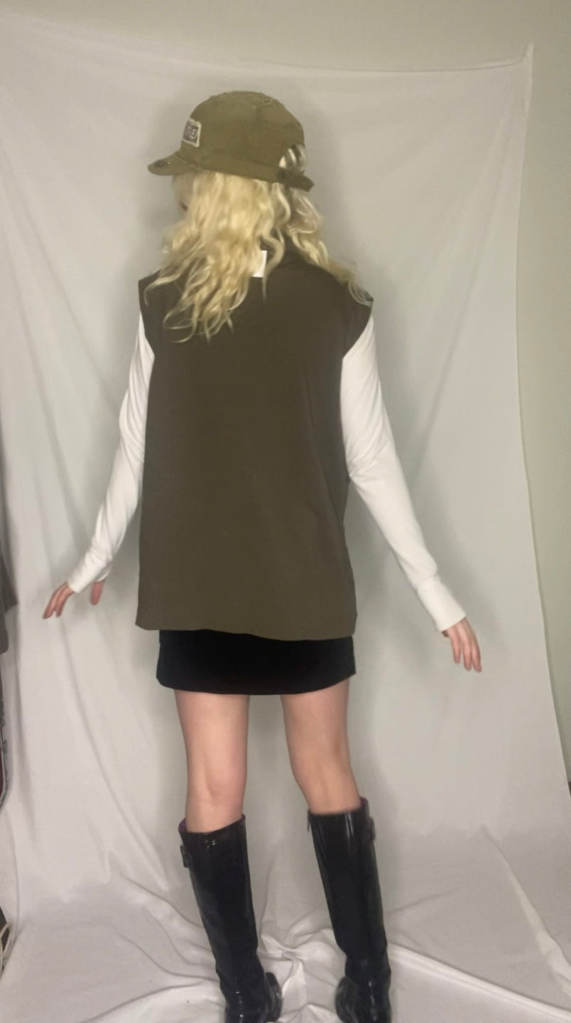 Khaki green vintage army girl zip up vest with pockets