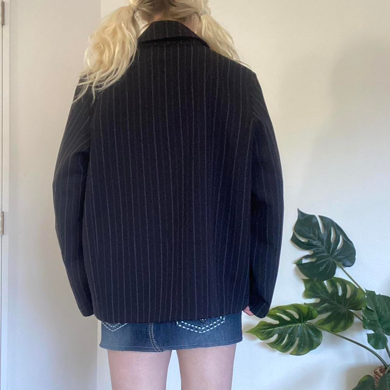 90s Style black and white pinstripe zip up jacket
