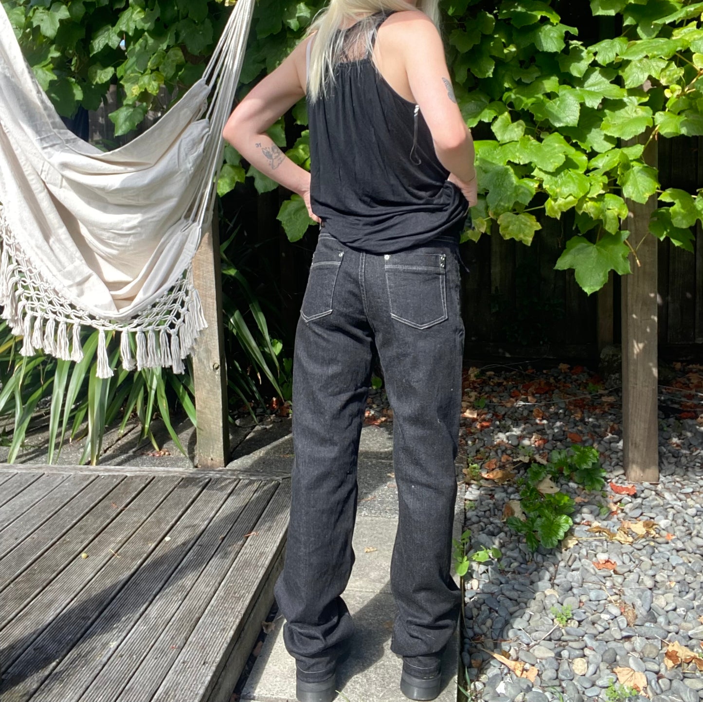 Cool 00s Charcoal Denim Jeans