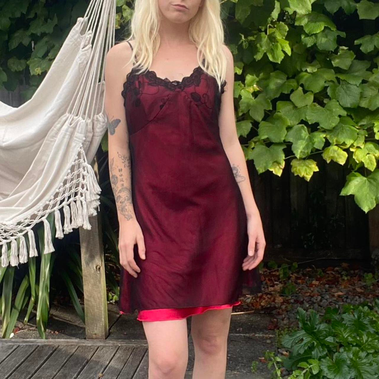 Vintage 90s Red & black lace-trimmed slip dress