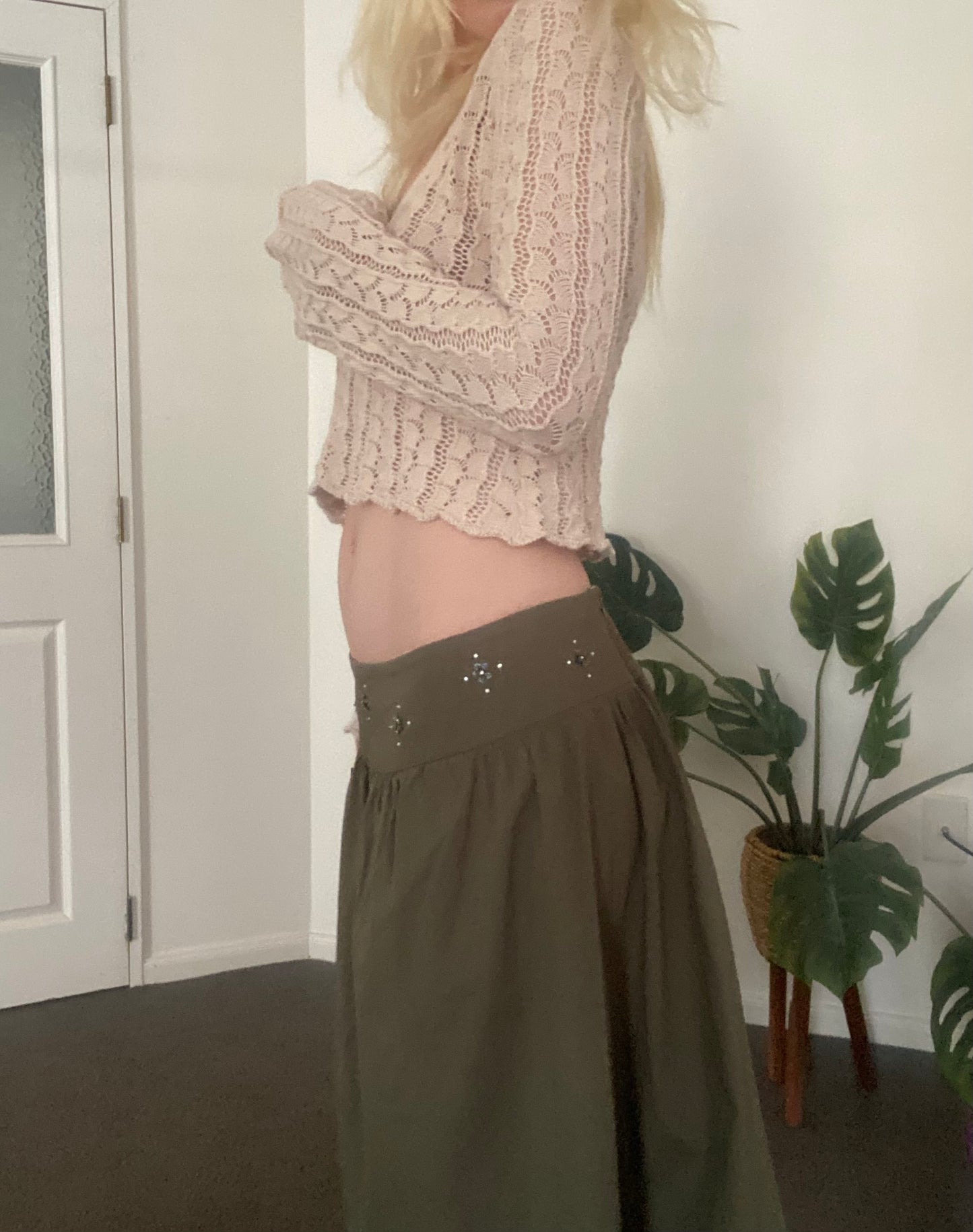 Khaki green fairy low rise midi skirt with lace trim