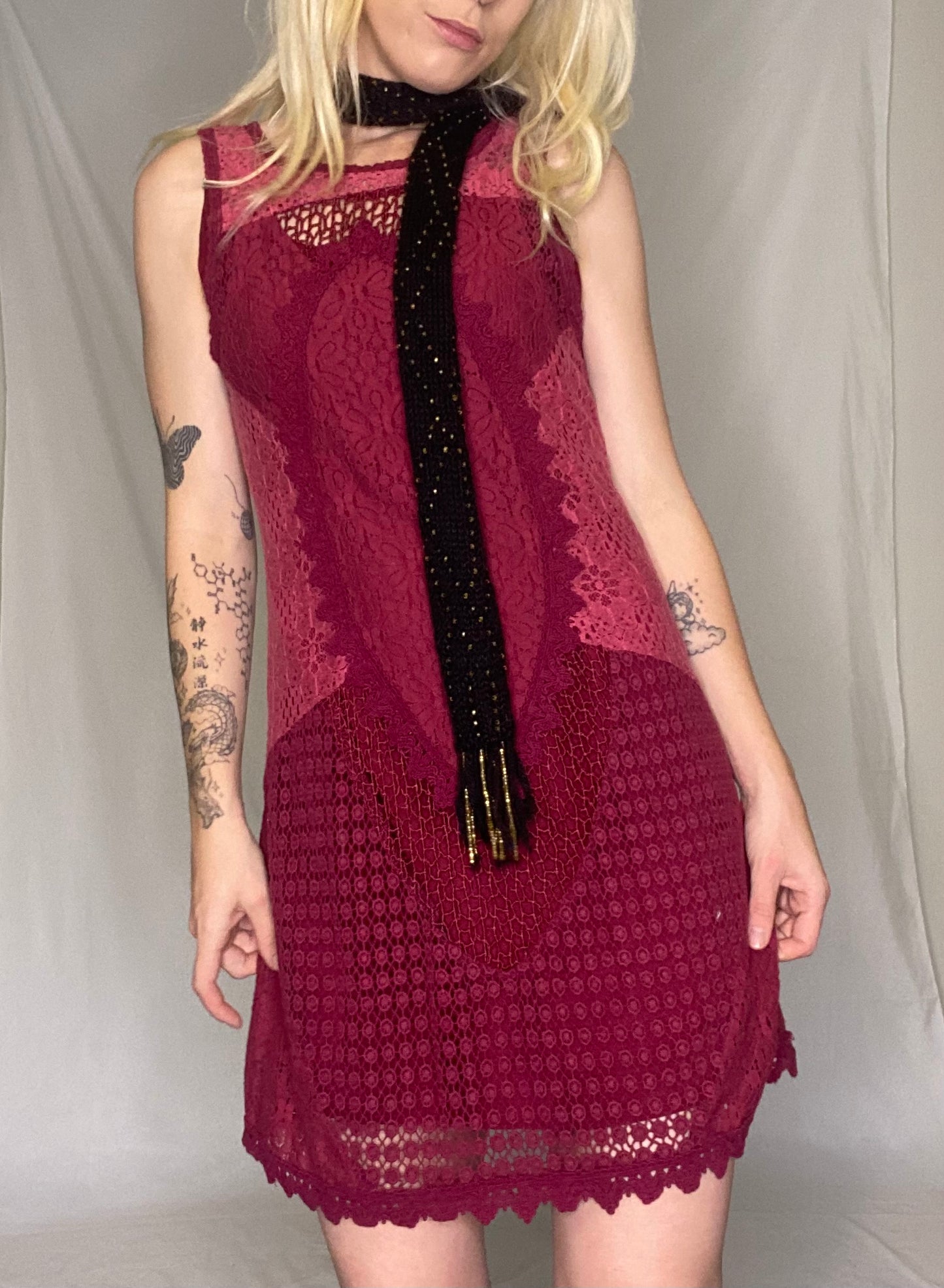 Y2K Black and gold beaded fringe knit scarf!