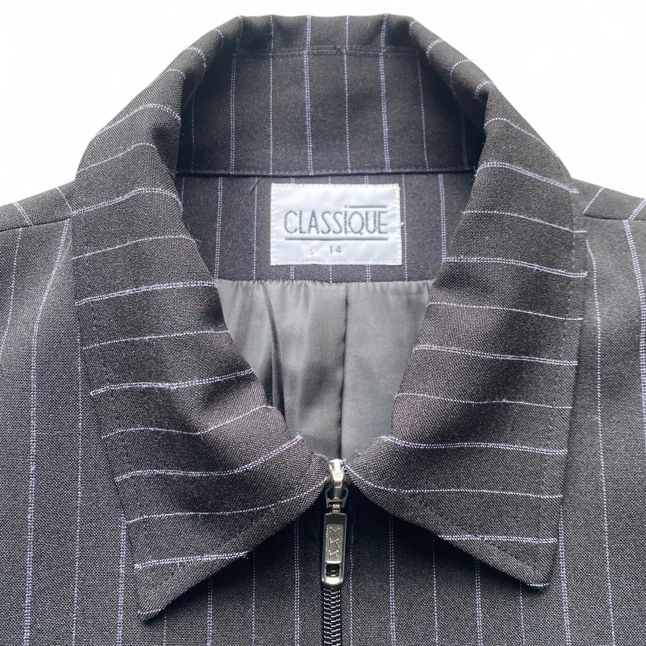 90s Style black and white pinstripe zip up jacket