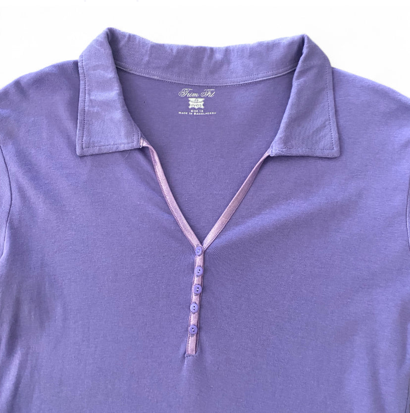 Vintage purple v neck ruched top with cute buttons