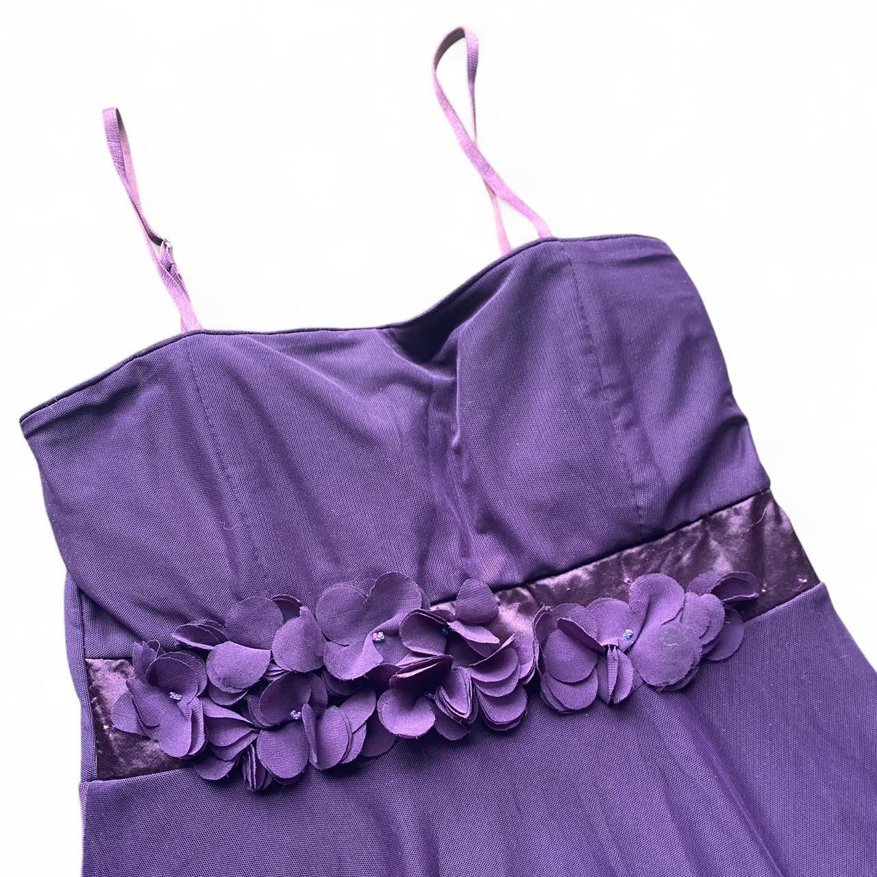 Gorgeous 90s Purple Donna Bella midi dress with cute ruffle details