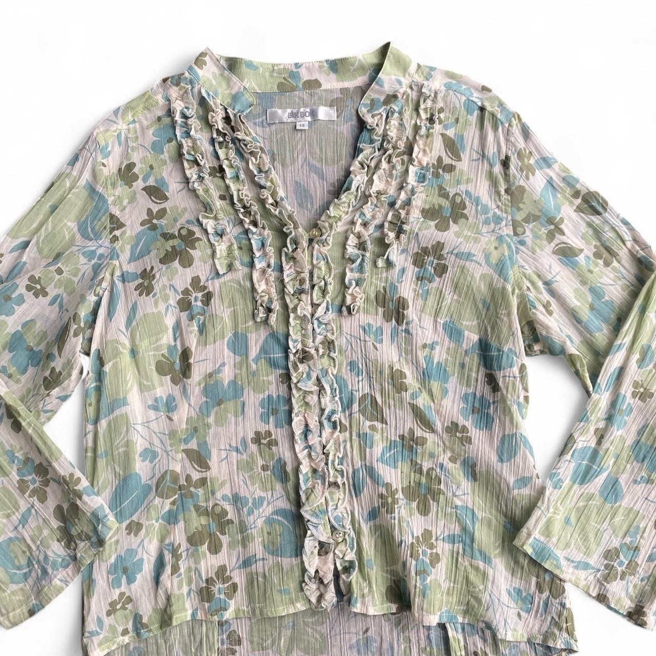 Cute Y2K Green floral ruffle blouse