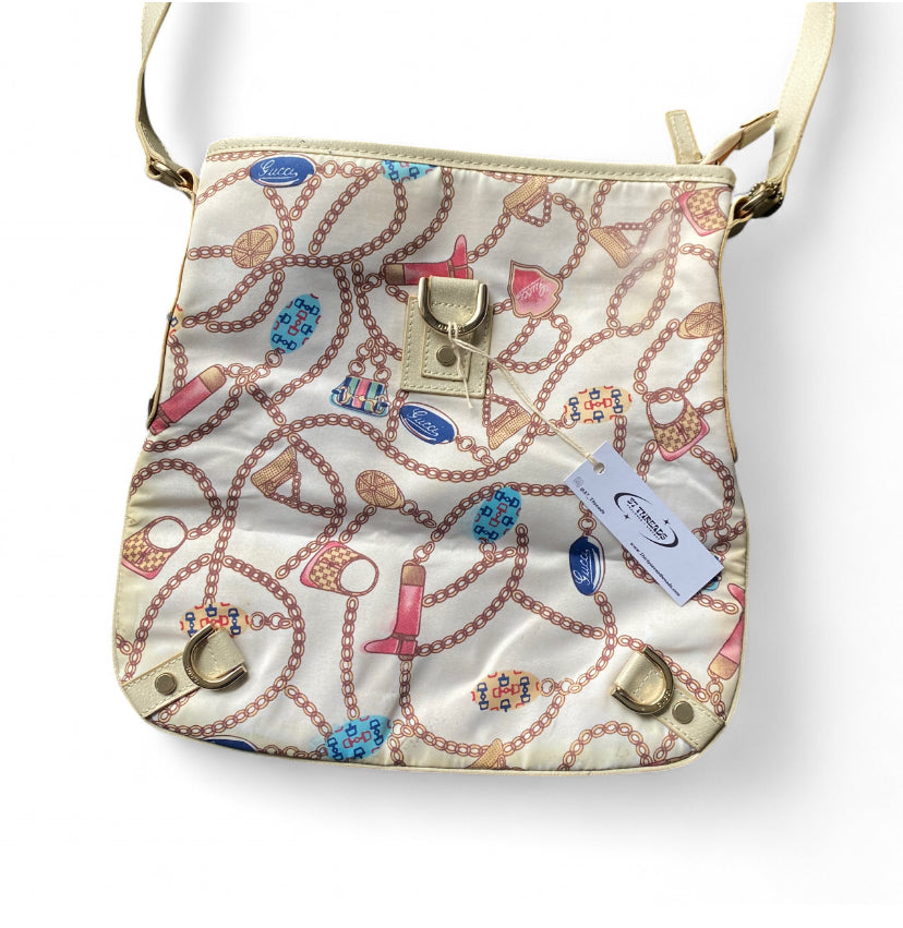 Amazing Y2K Gucci Cream charm print tote bag