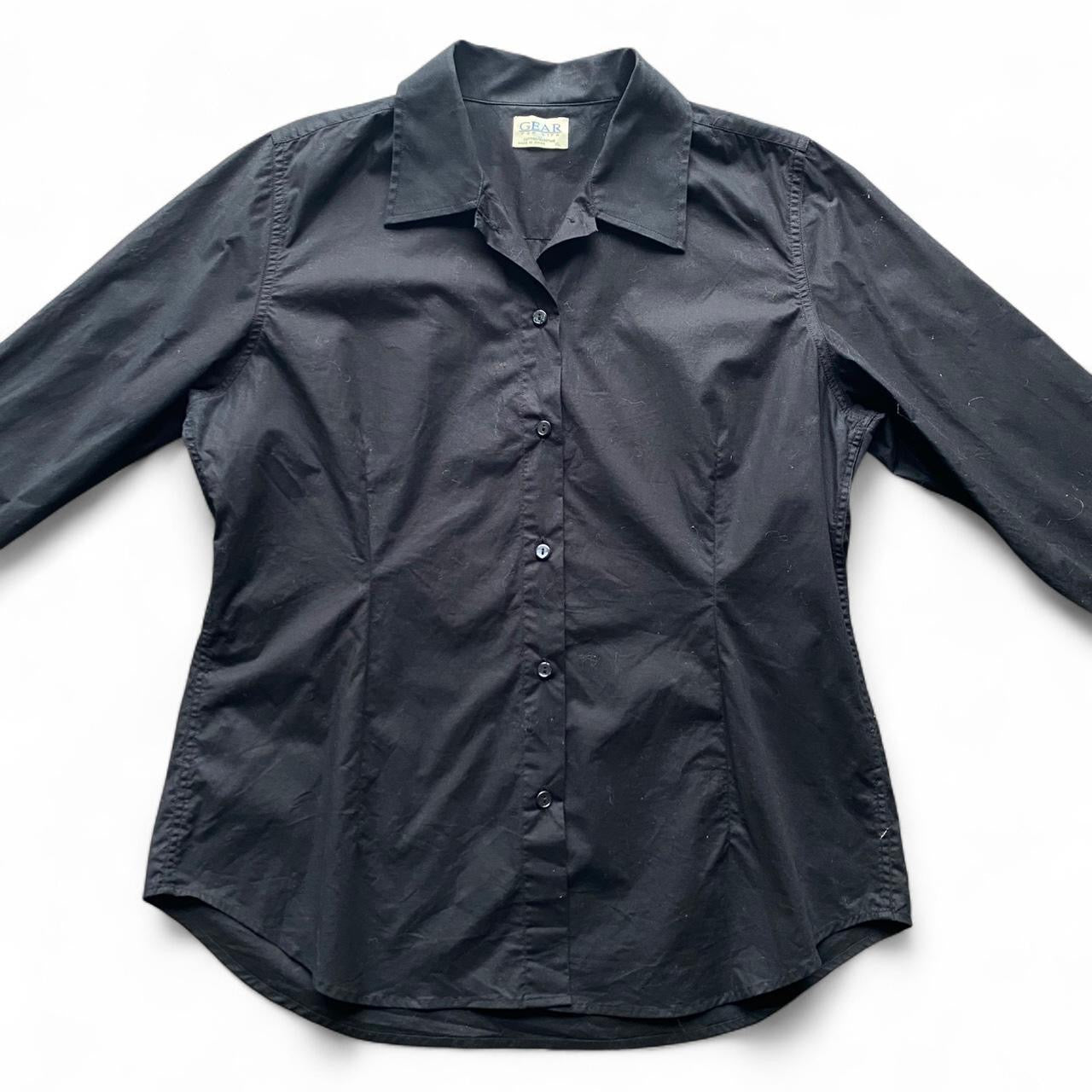 Black 3/4 sleeve fitted button up shirt