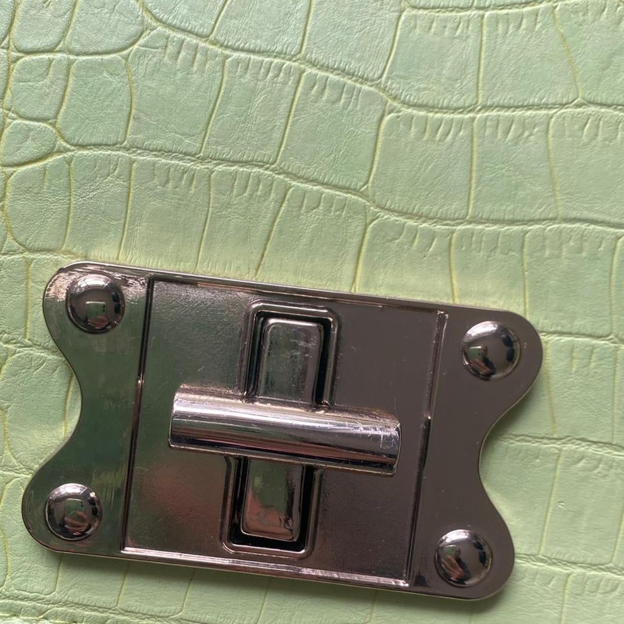 Y2K Green fairy shoulder bag with gold chain