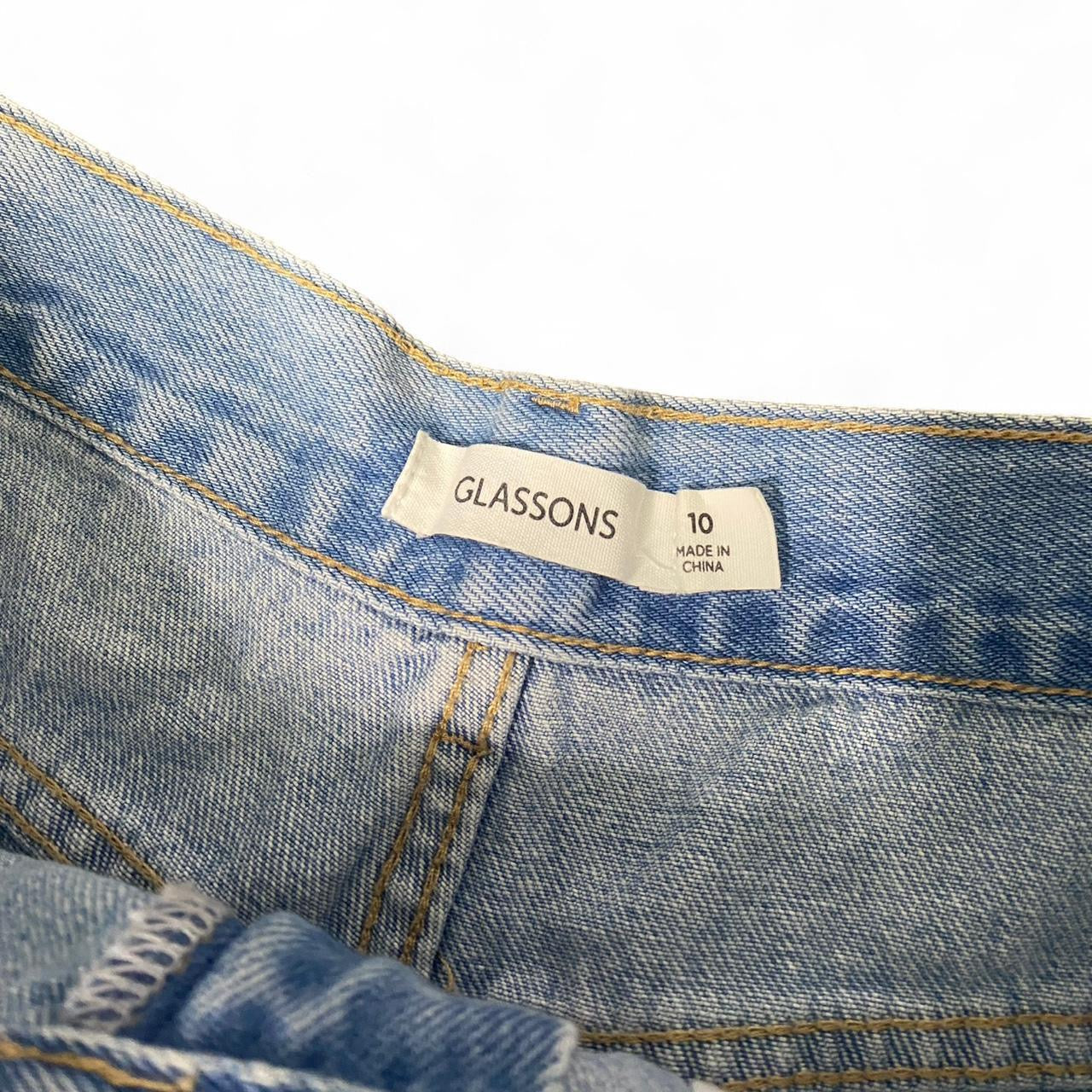 Light wash denim distressed Jorts