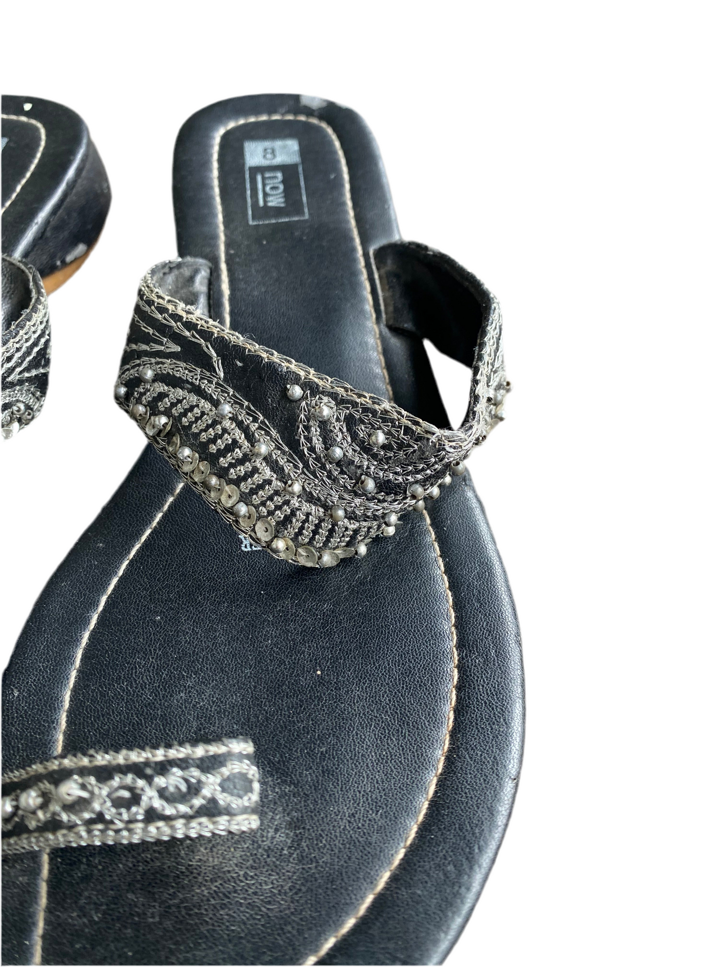 00s Black embellished toe sandals