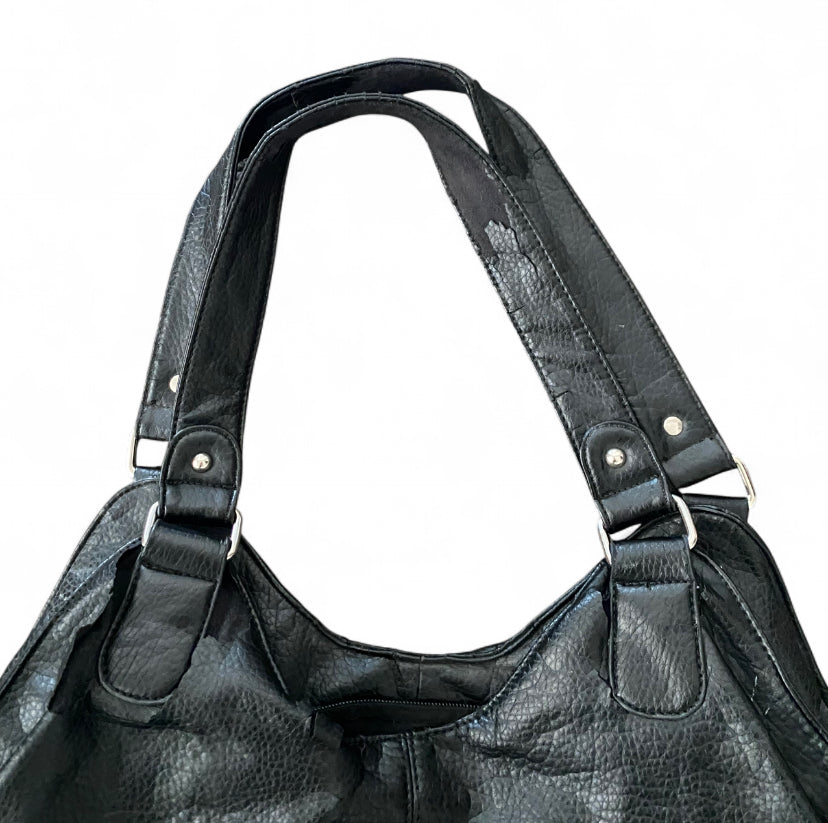 Y2K chunky leather Dolce & Gabbana bootleg shoulder bag