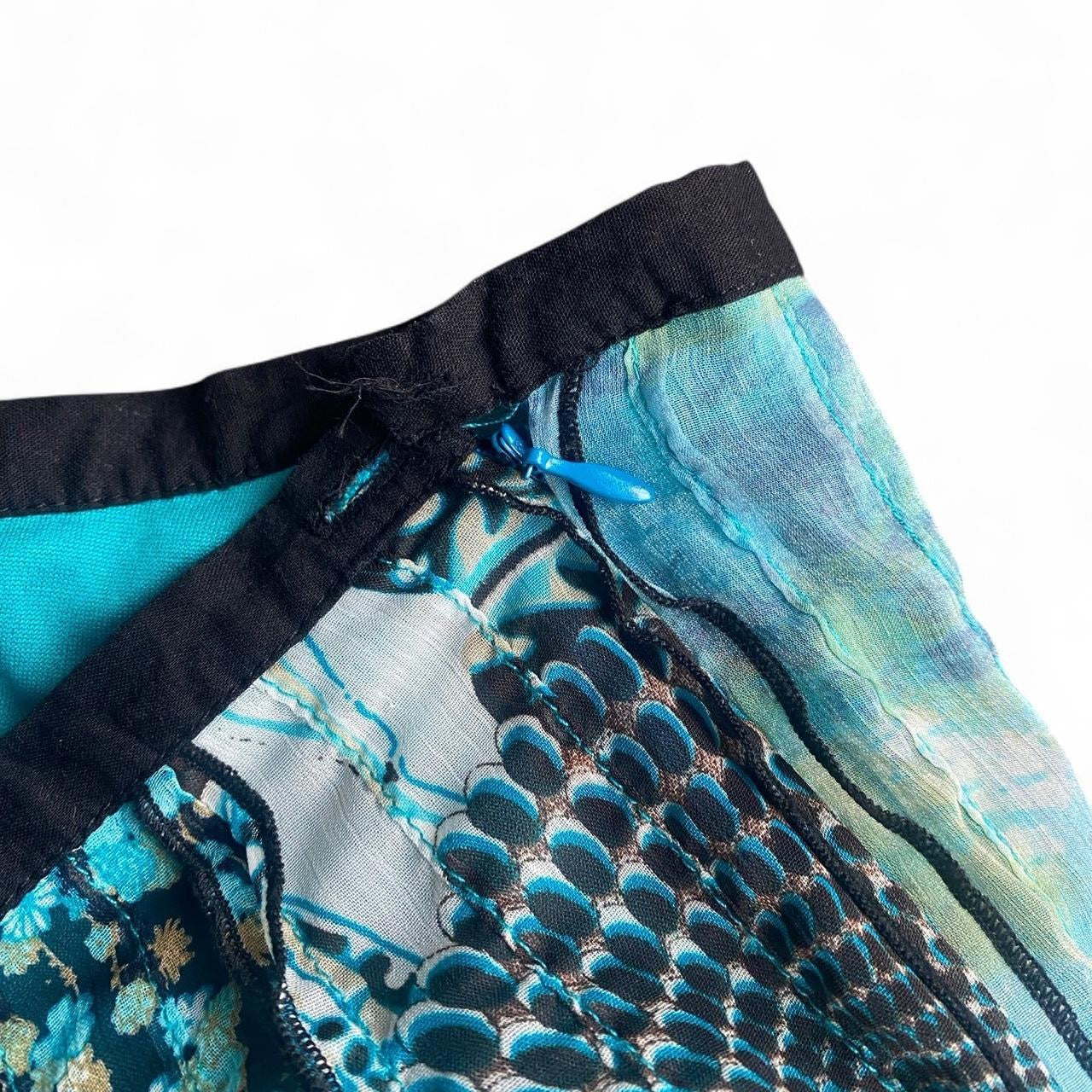 Gorgeous 00s mermaid low-rise turquoise skirt
