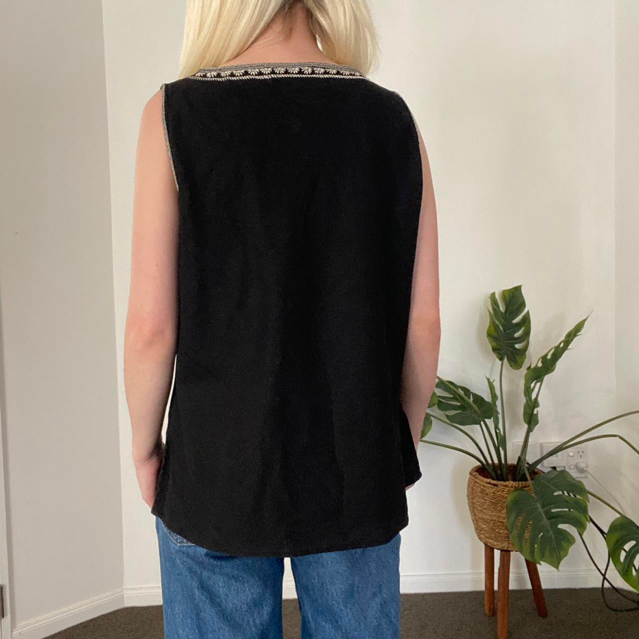 Y2K black linen tank with white embroidery