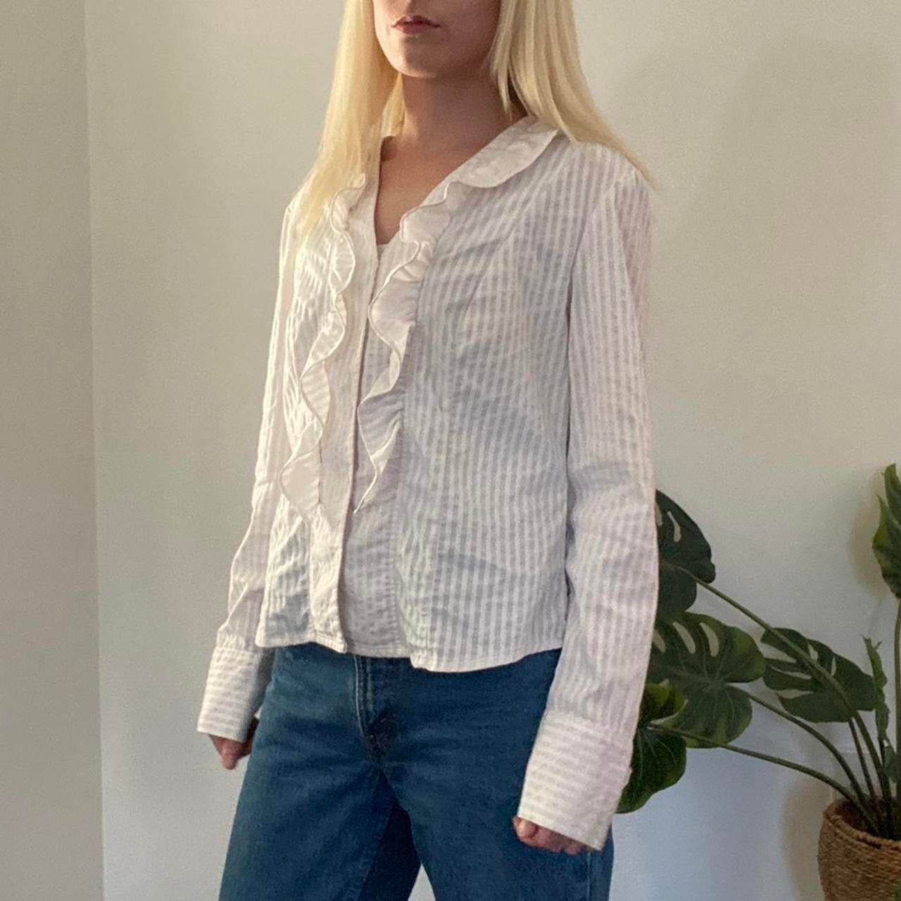 Cute vintage pinstripe cream and white ruffle blouse