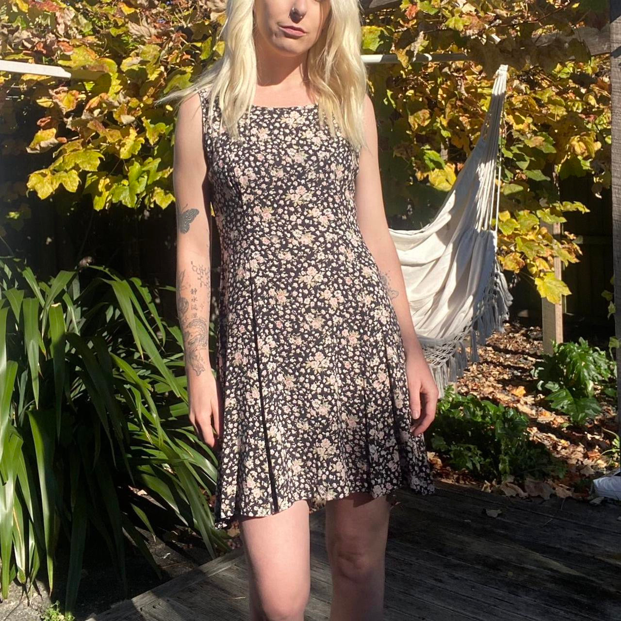 90s Vintage Navy floral mini dress