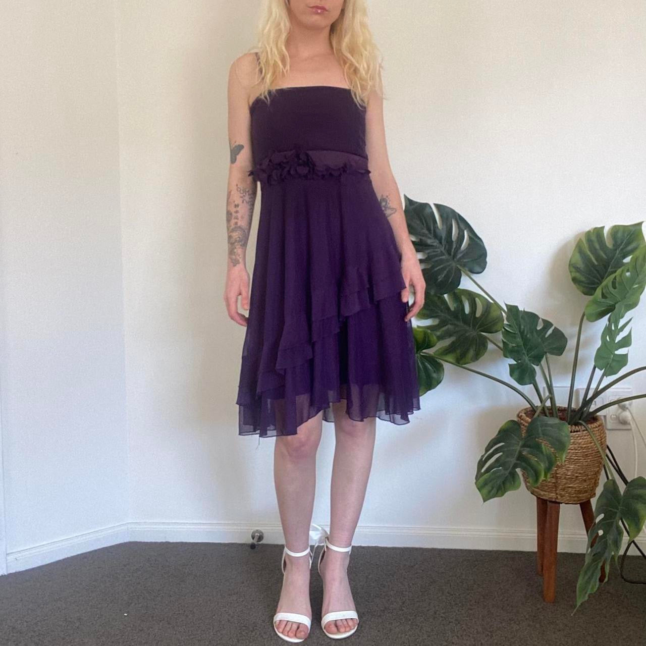 Gorgeous 90s Purple Donna Bella midi dress with cute ruffle details
