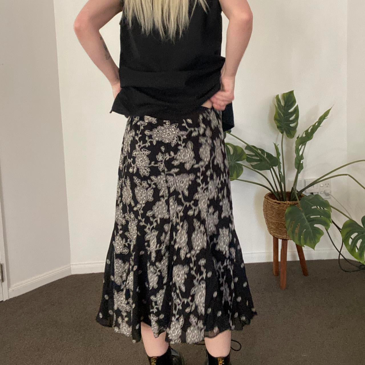 Vintage black and white floral midi skirt