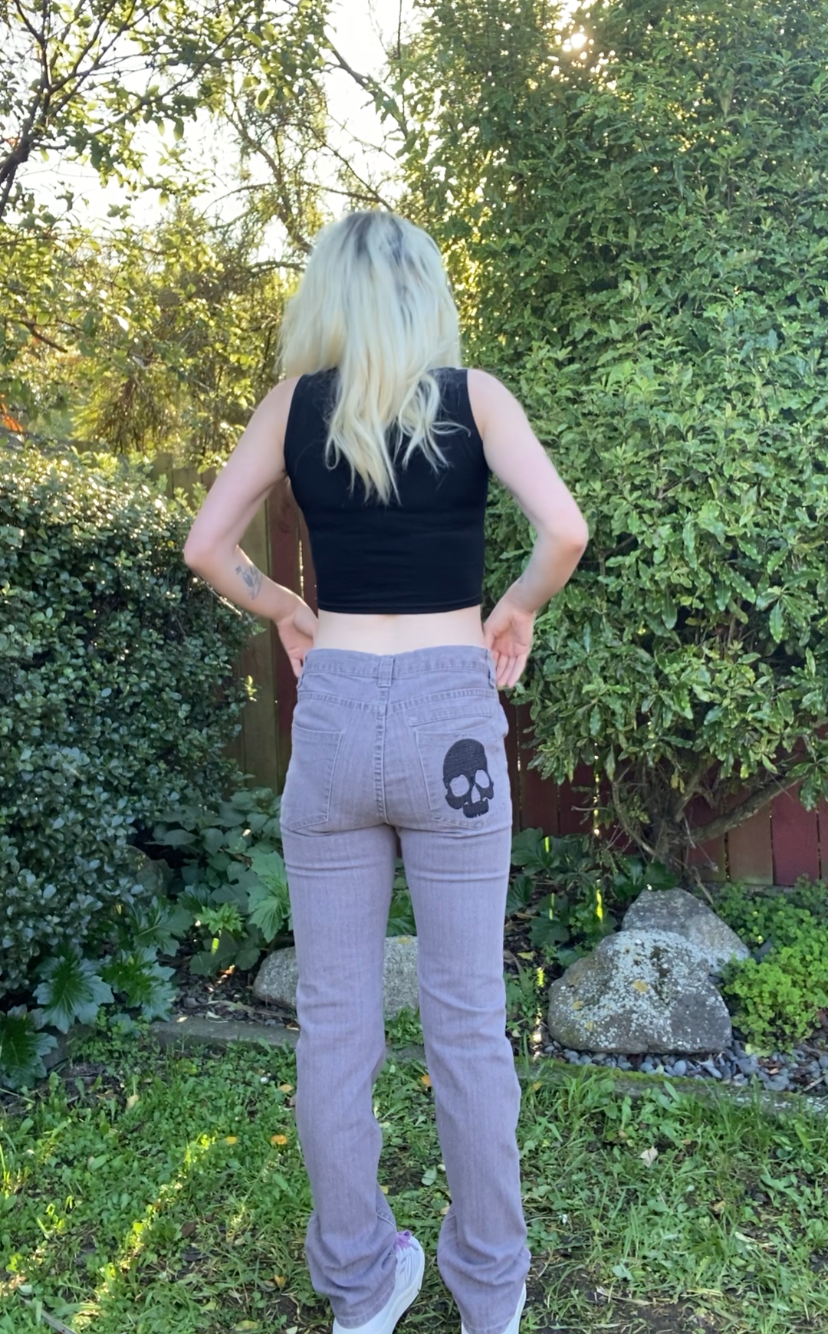Y2K Grey Mid rise Skull Jeans