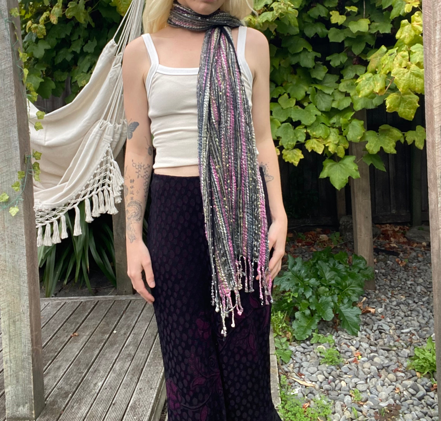 00s purple stripe knit scarf