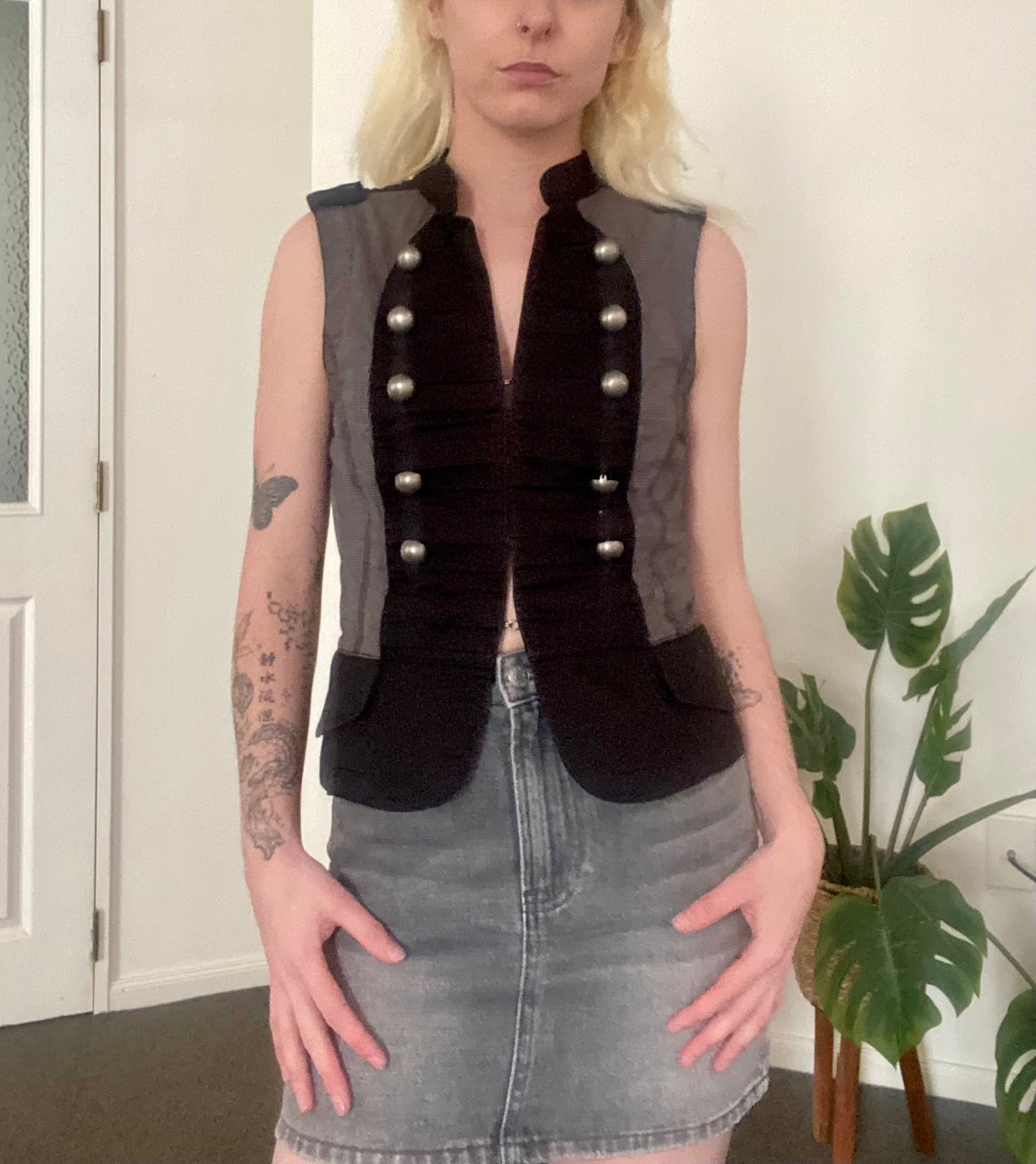 Y2K tailored black and plaid vest with cool gold buttons
