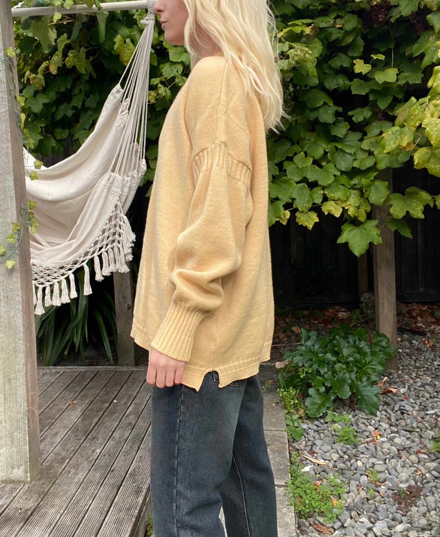 Cool Vintage Mustard yellow woollen sweater
