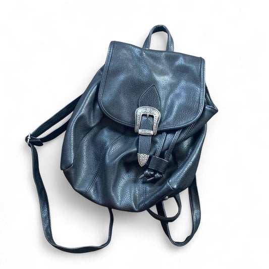 Black leather Style backpack with silver buckle!