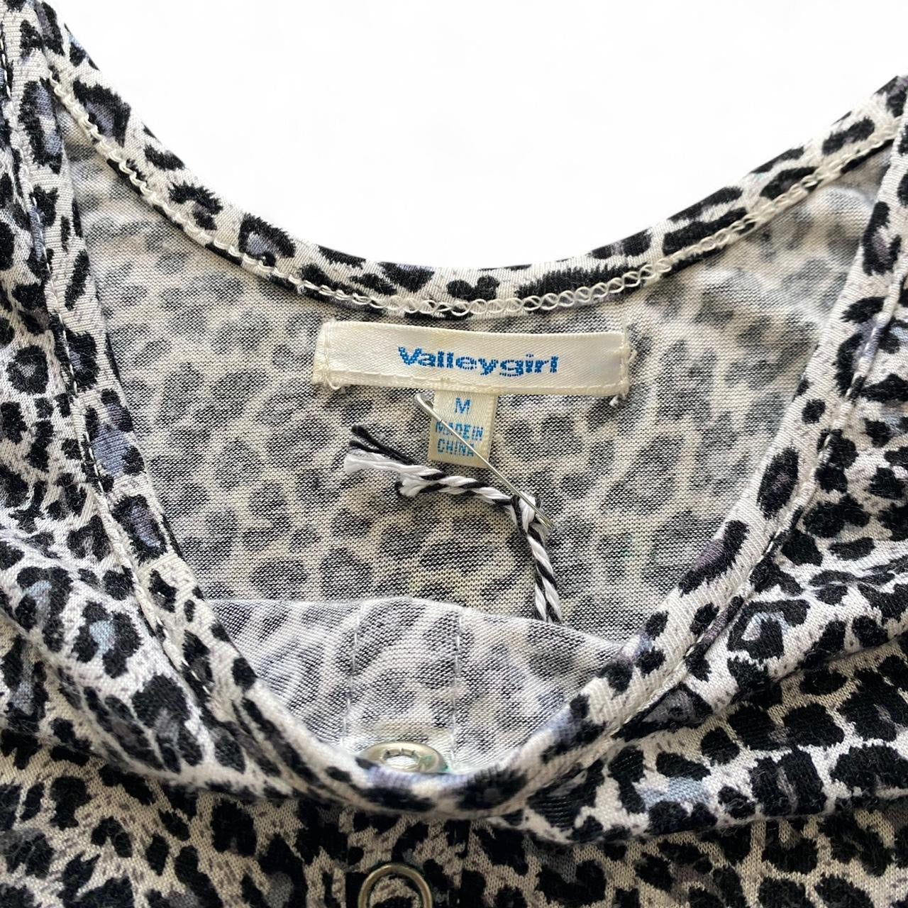 00s Grey and black leopard print tank top