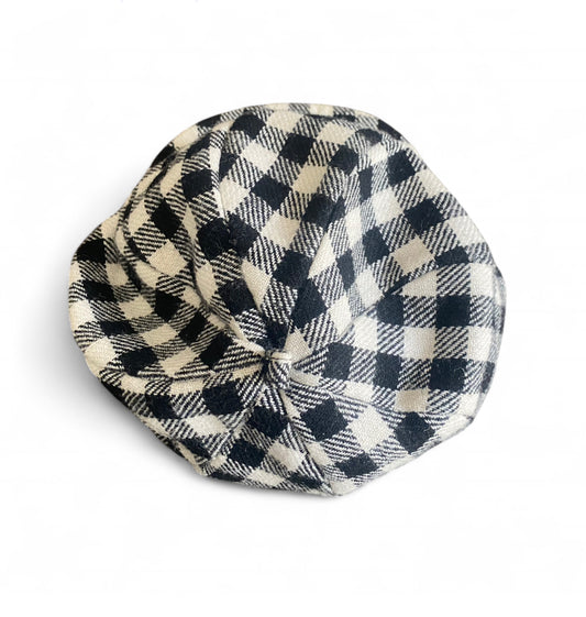 Y2K Black and white plaid baker boy cap