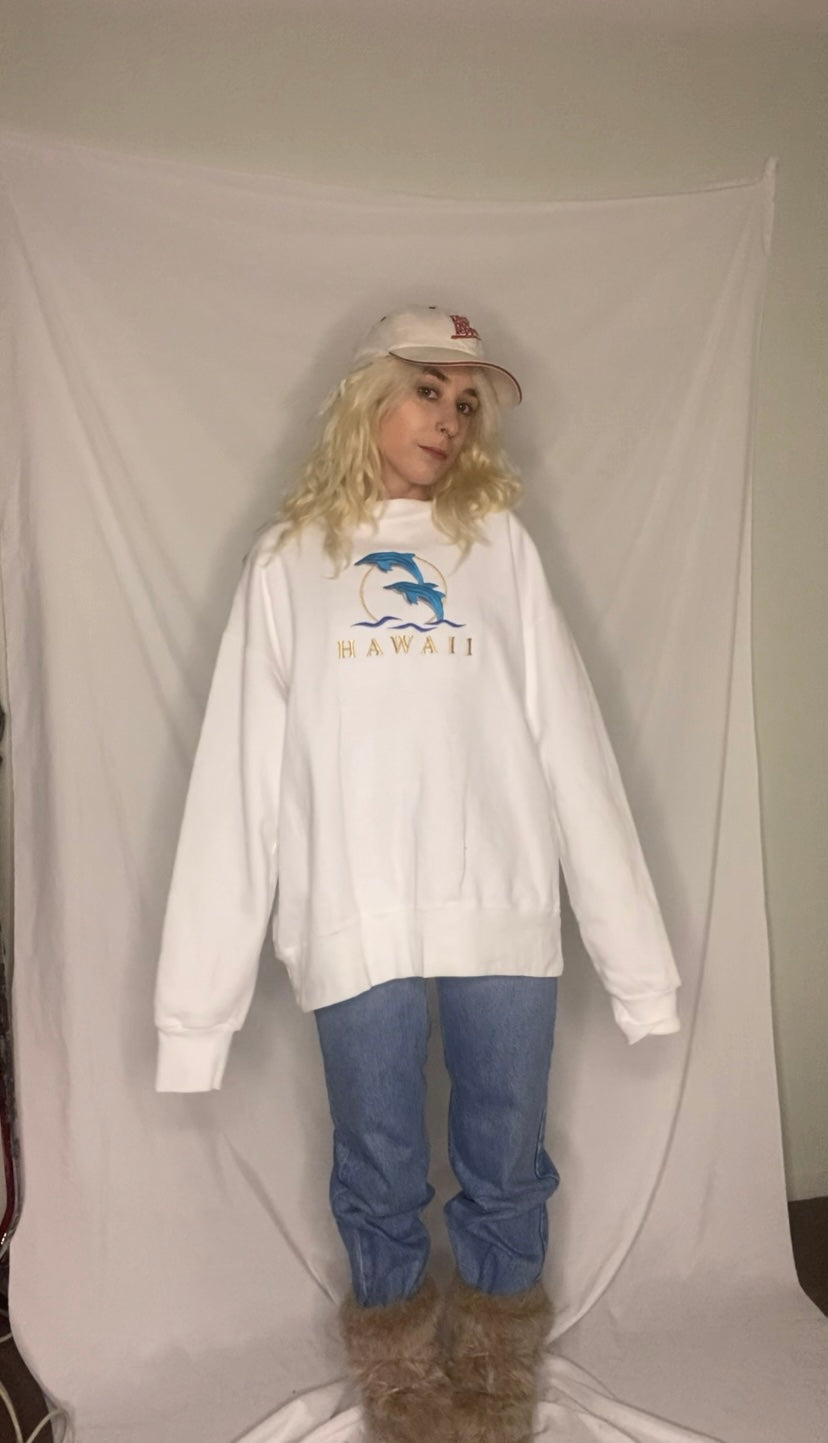 White vintage 90s embroidered Hawaii dolphin crewneck sweatshirt