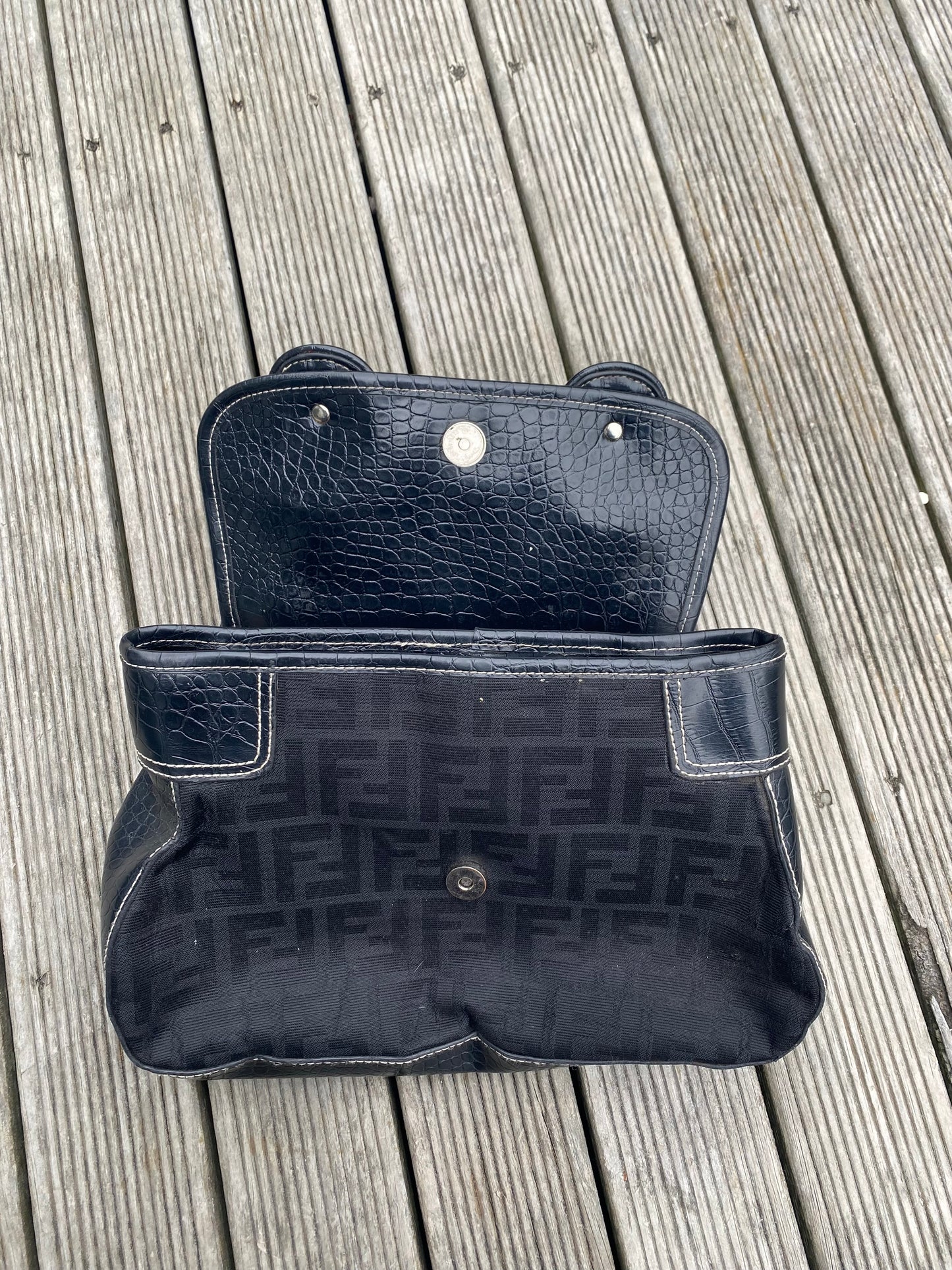 Bootleg Fendi Buckle shoulder bag