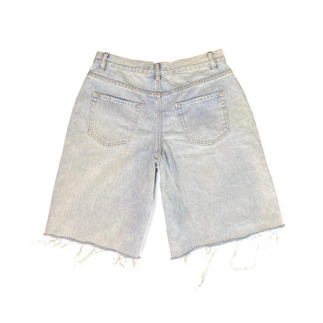 Light wash denim distressed Jorts