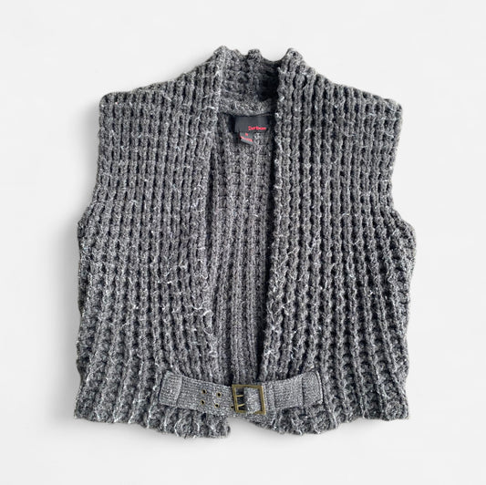 Y2K Grey knit vest with a belt detail