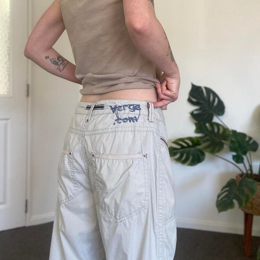 Y2K verge beige 3/4 cargo shorts