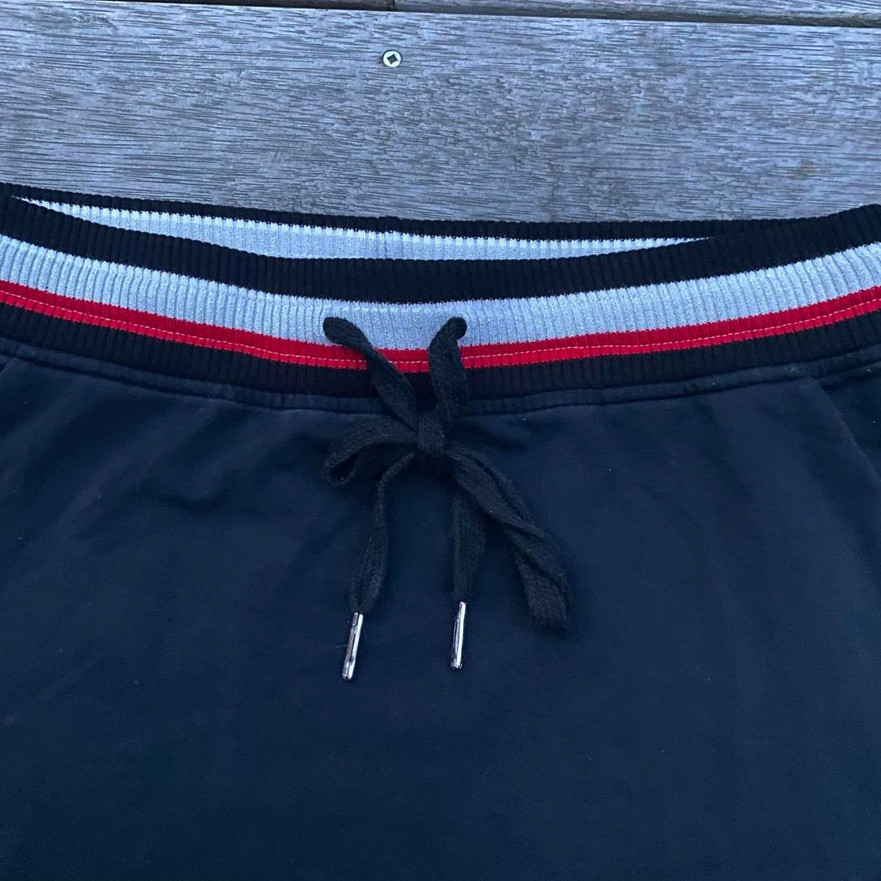 Black storm skirt with drawstrings