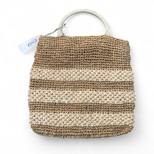 Boho woven straw bag with sequin flower detail!