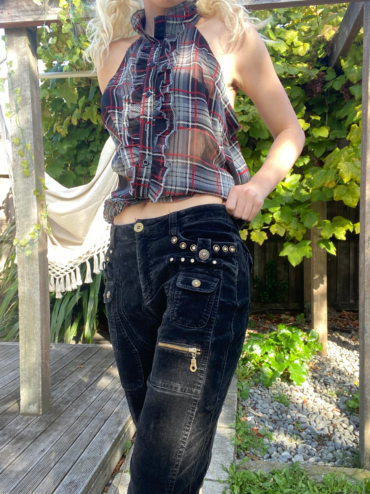 90s Black corduroy capri pants