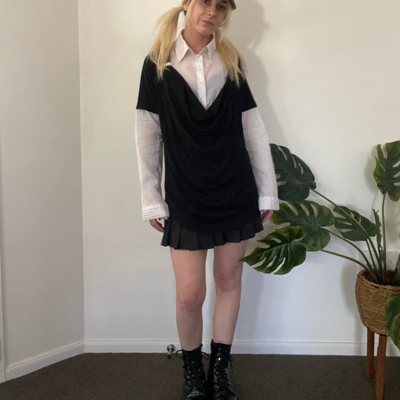 Y2K Black and white asymmetrical layered shirt