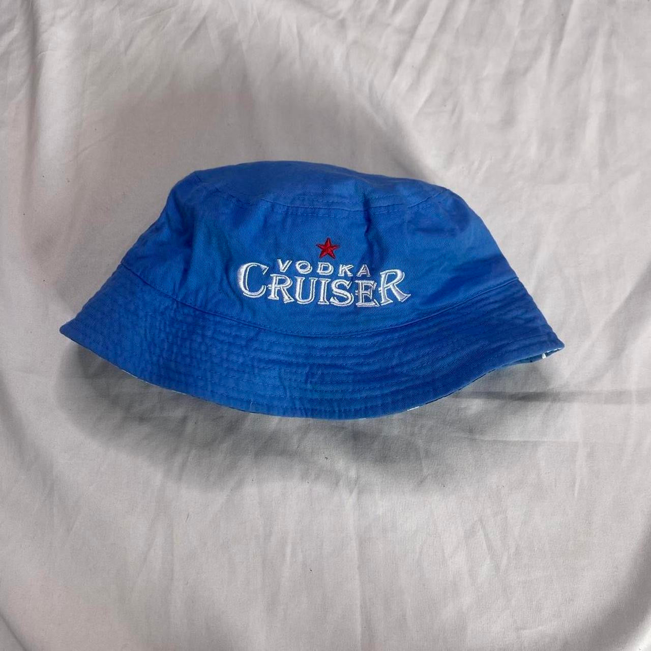 Vodka Crusier Hawaiian print reversible bucket hat