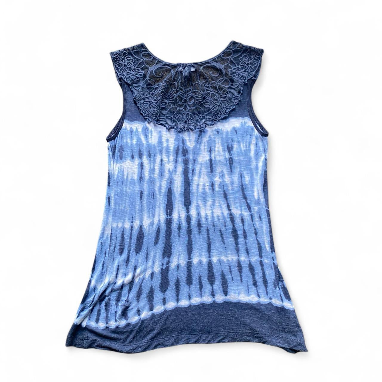 Cute blue two toned tie dye lace tank top