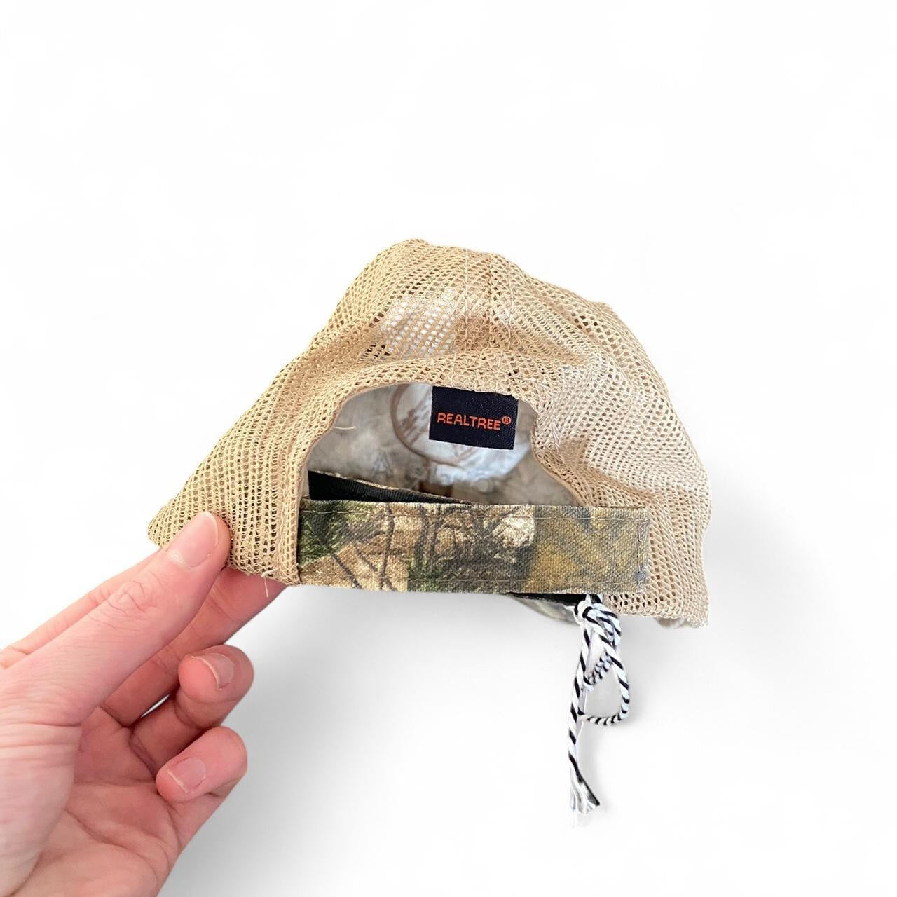 Sick real tree camo and beige cap