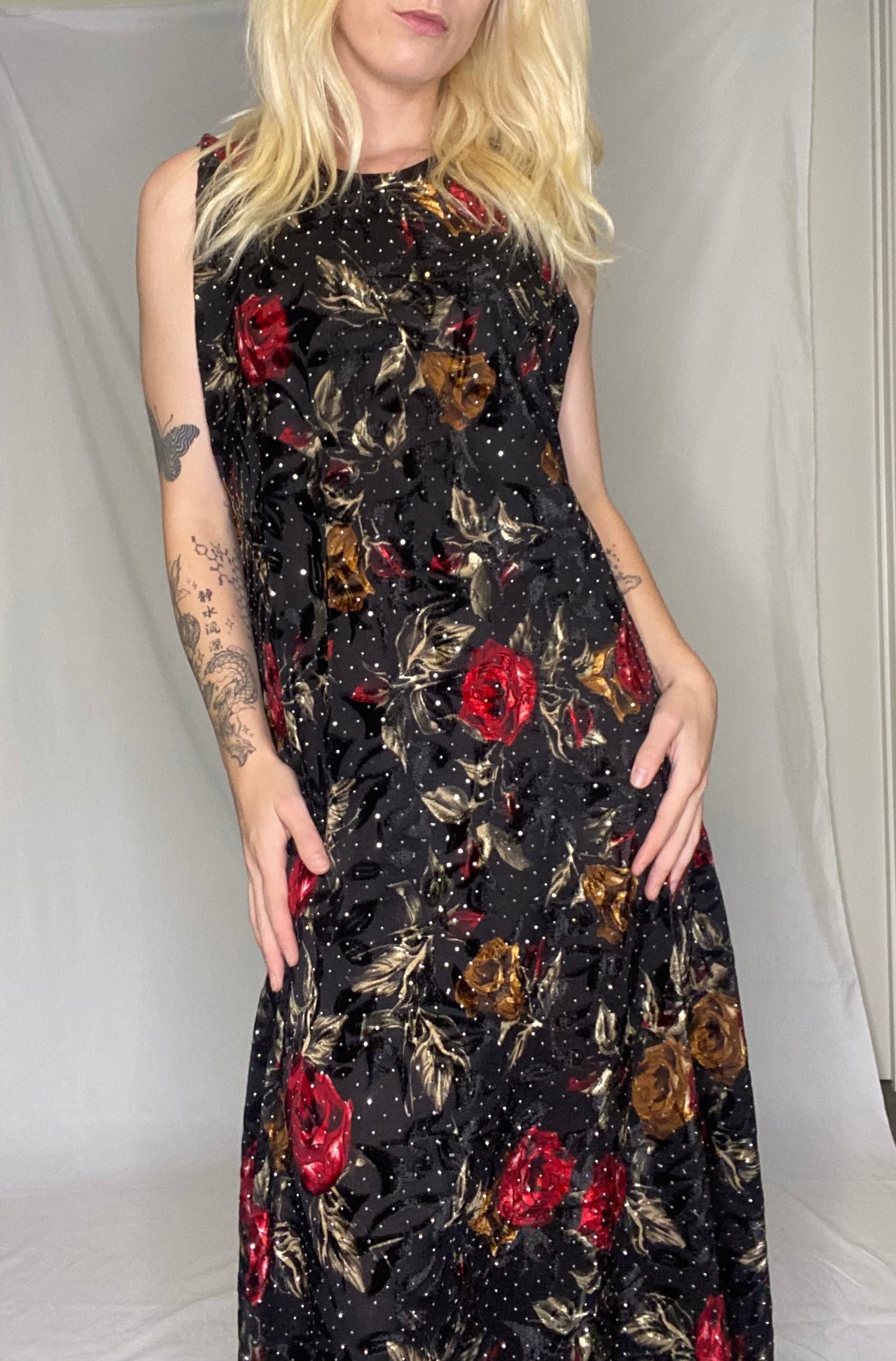 Stunning 90s Black floral sequin maxi dress