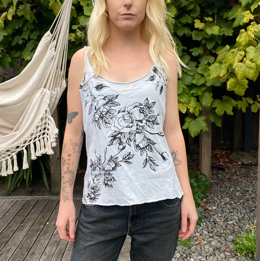 00s baby blue floral printed tank top