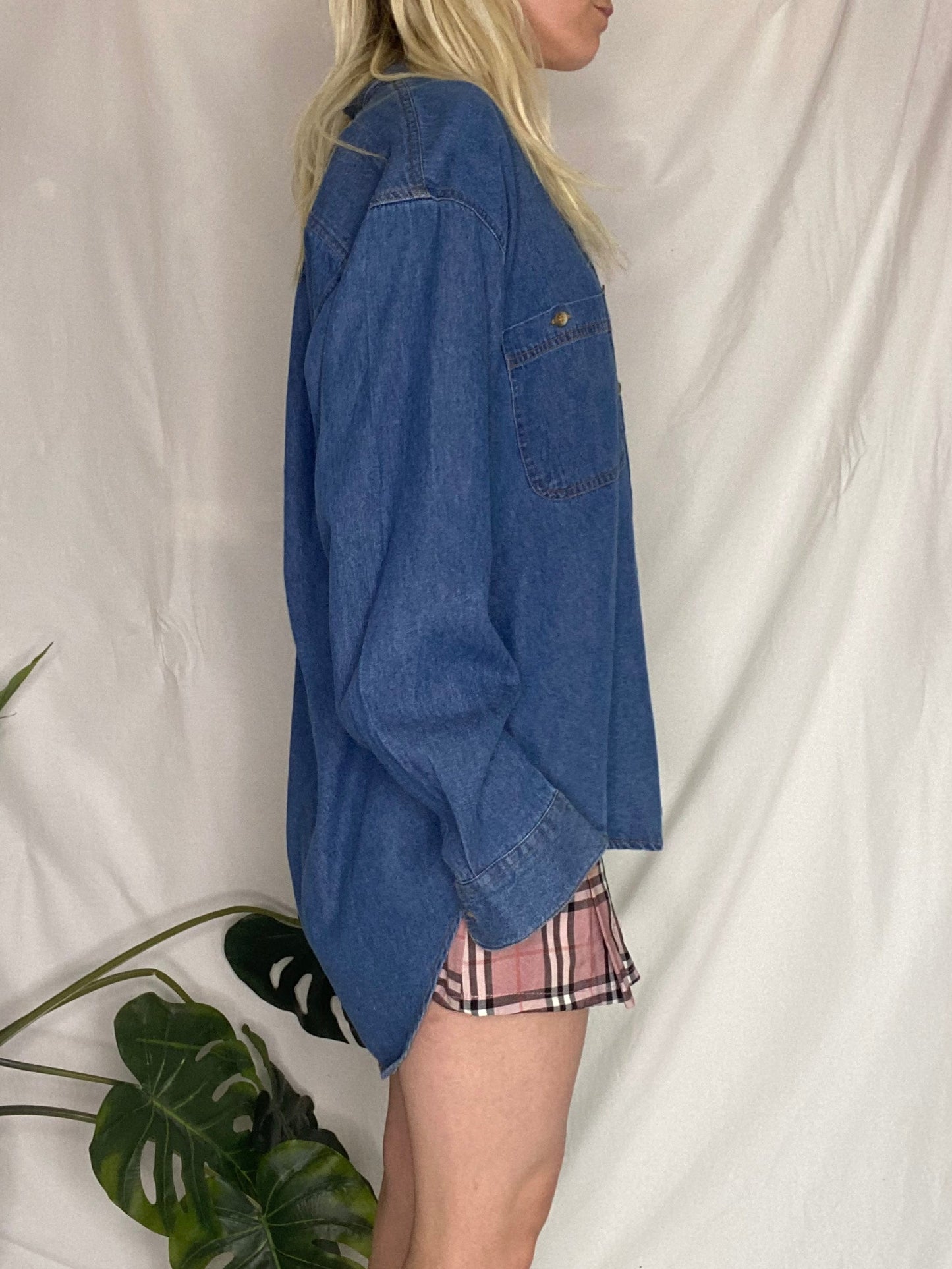 Vintage 80s Denim Shirt with cool embroidery